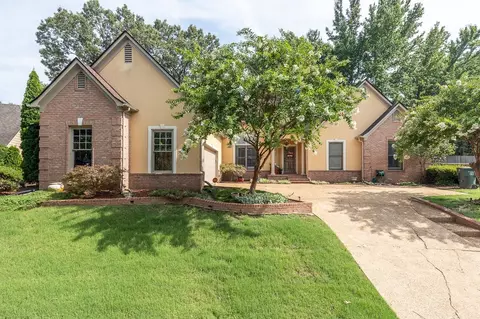 1710 Tracewood Cv, Memphis, TN 38016