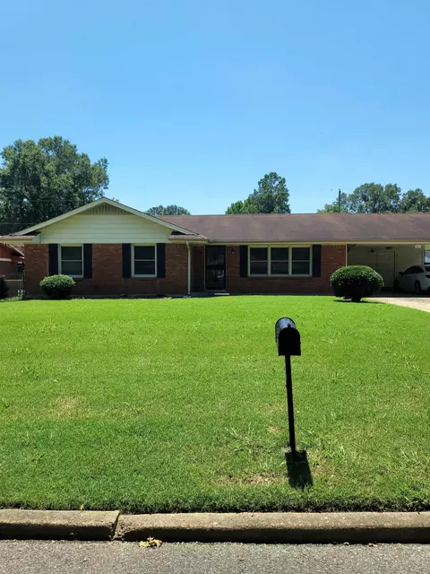411 Dreger Ave, Memphis, TN 38109
