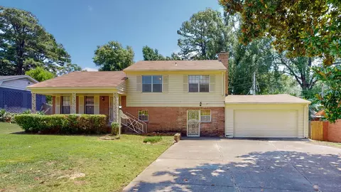 3846 Paula Dr, Memphis, TN 38116