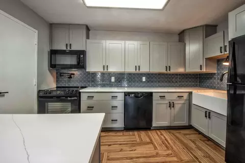 2277 Union Ave #211, Memphis, TN 38104