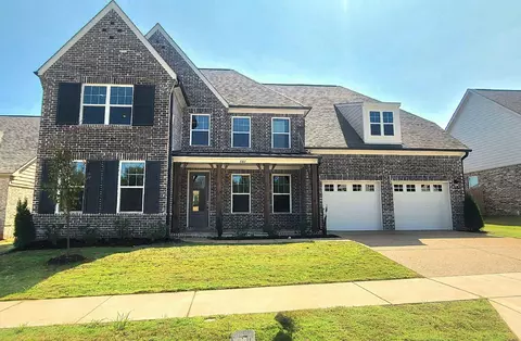 501 Laurel Park Dr, Collierville, TN 38017