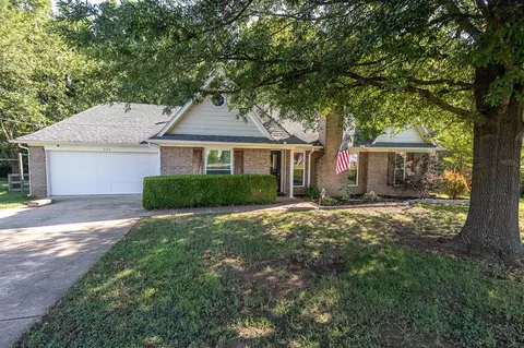 222 Ruth Shankle Dr, Munford, TN 38058