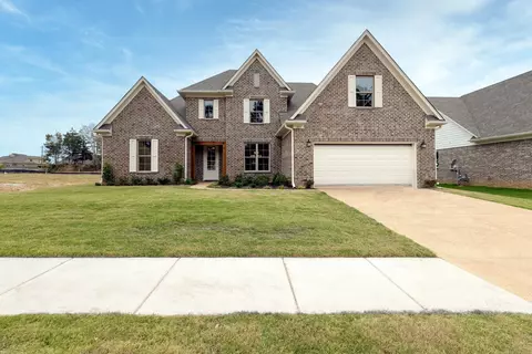 125 Valleyview Ln, Oakland, TN 38060