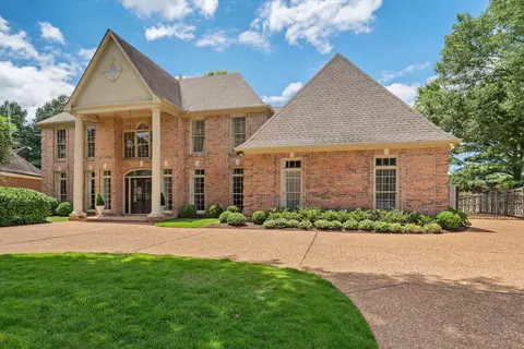 6726 River Oak View Dr, Memphis, TN 38120
