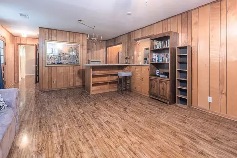 1610 Dearing Rd, Memphis, TN 38117
