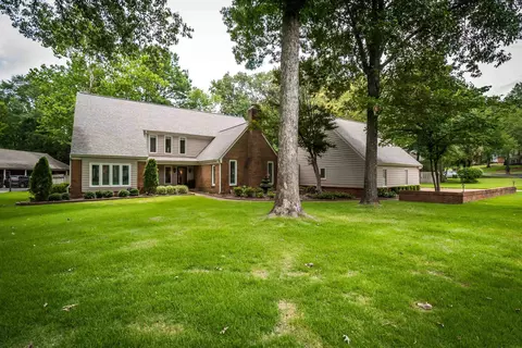 2456 Brandemere Dr, Germantown, TN 38139