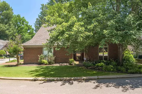 5307 Bears Paw Cir, Memphis, TN 38120