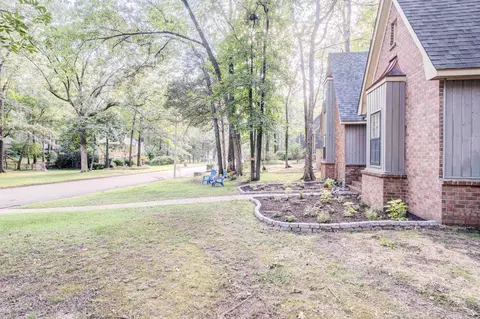 742 N Tree Dr, Collierville, TN 38017 photo 6