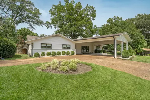 5450 Pecan Grove Ln, Memphis, TN 38120