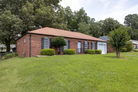 3172 Curzon Ave, Memphis, TN 38118