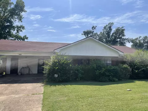 3743 Marty St, Memphis, TN 38109