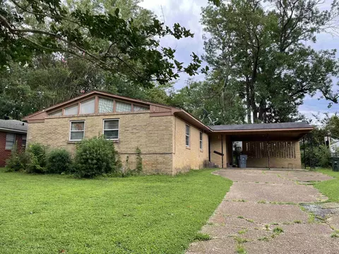 3460 Bowman Ave, Memphis, TN 38128