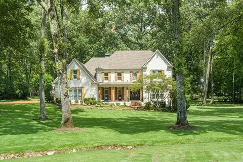 2640 Johnson Rd, Germantown, TN 38139