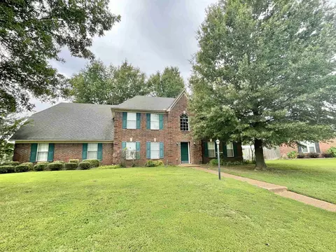 3061 Shadow Bridge Cv, Lakeland, TN 38002