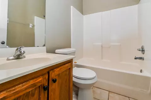 4646 E Ashglen Cir, Collierville, TN 38017 photo 11
