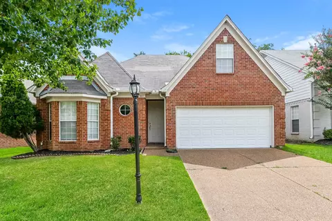 4646 E Ashglen Cir, Collierville, TN 38017