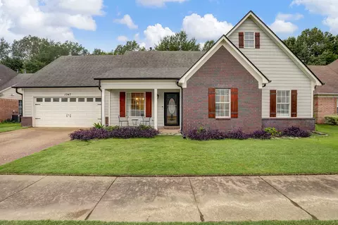 1347 Milestone Cir, Collierville, TN 38017
