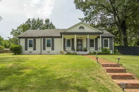 4067 Wisteria Dr, Memphis, TN 38116
