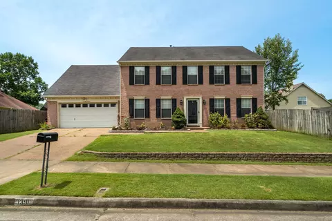1391 Milestone Dr, Collierville, TN 38017
