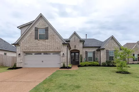 85 Chesnut Spring Cv, Oakland, TN 38060