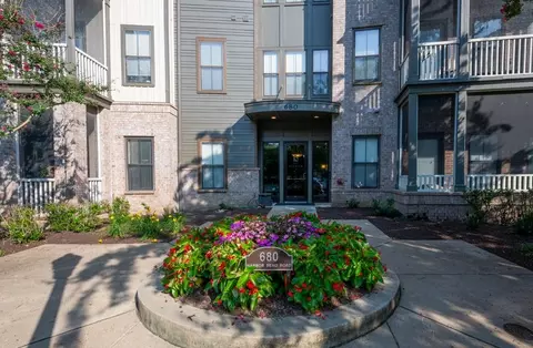 680 Harbor Bend Dr #209, Memphis, TN 38103
