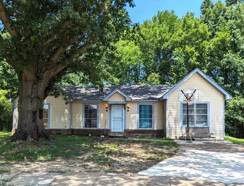 462 Fernhill Cv, Memphis, TN 38127