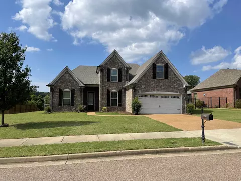8466 Spotted Fawn Dr, Bartlett, TN 38133