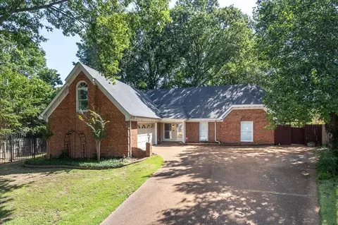 8570 Kings Cross Cv, Cordova, TN 38016