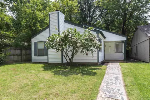 4631 Buffer Dr, Memphis, TN 38128