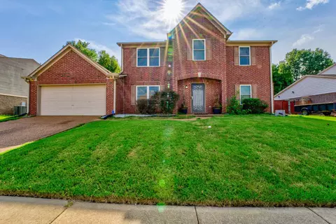 5115 Stone Shadows Dr, Memphis, TN 38125