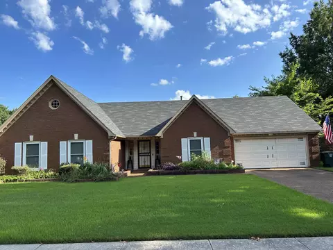 7425 Germanshire Ln, Memphis, TN 38125