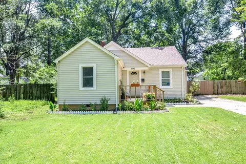 1081 W Walthal Cir, Memphis, TN 38111
