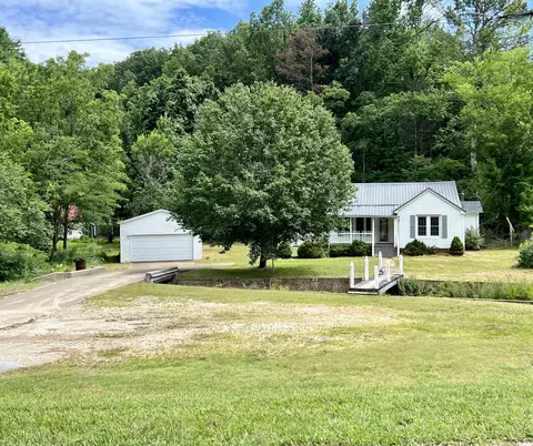 501 64 Hwy W, Waynesboro, TN 38485