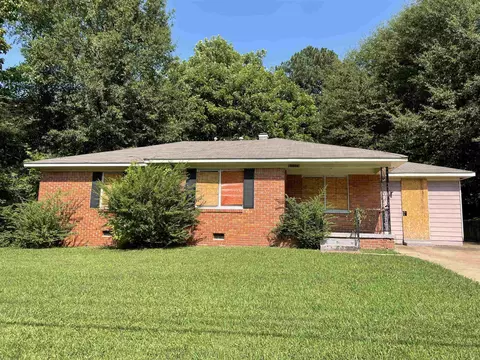 3946 Balfour St, Memphis, TN 38127