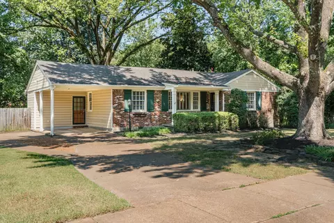 195 Leonora Dr, Memphis, TN 38117