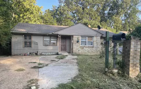 1582 Patterson St, Memphis, TN 38111