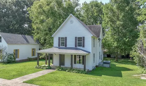 433 Locust St, Halls, TN 38040