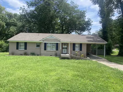 4028 Charles Dr, Memphis, TN 38116