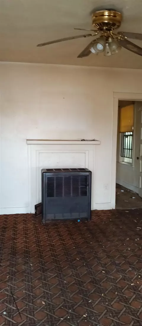 895 Pendleton Dr, Memphis, TN 38114 photo 2