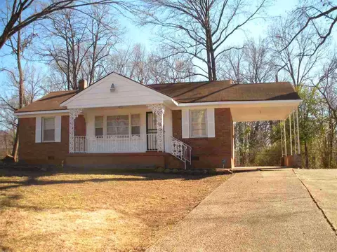 963 Rutgers Rd, Memphis, TN 38106