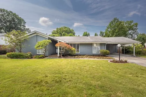 5713 Ashbriar Ave, Memphis, TN 38120