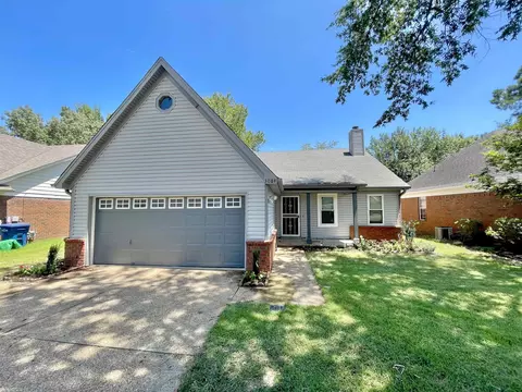 3084 Brandon Way Ln, Lakeland, TN 38002