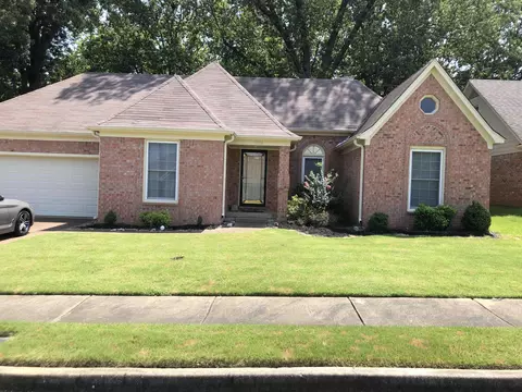 1556 Dexter Run Cir E, Cordova, TN 38016