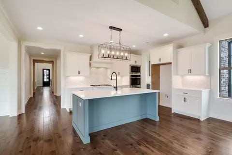 Kitchen - 894 Cypress Vine Cv, Collierville, TN 38017 photo 7 of 7