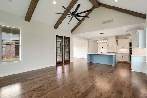Living - 894 Cypress Vine Cv, Collierville, TN 38017 photo 2 of 2