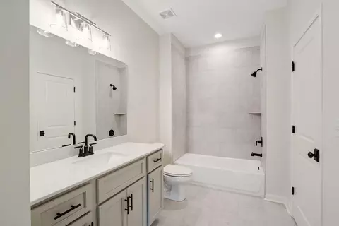 Bath - 894 Cypress Vine Cv, Collierville, TN 38017 photo 6 of 6