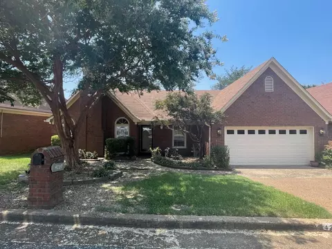 4297 Snowmass Ln, Memphis, TN 38141