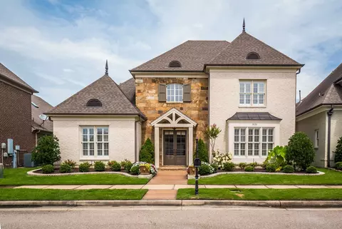 1826 Enclave Hollow Ln E, Germantown, TN 38139