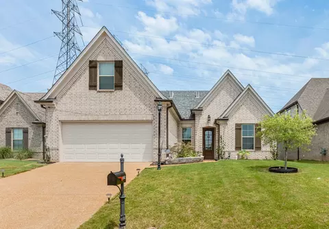 1142 Woodland Manor Blvd, Cordova, TN 38018