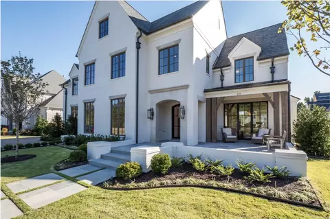 630 Bushwillow Ln, Collierville, TN 38017